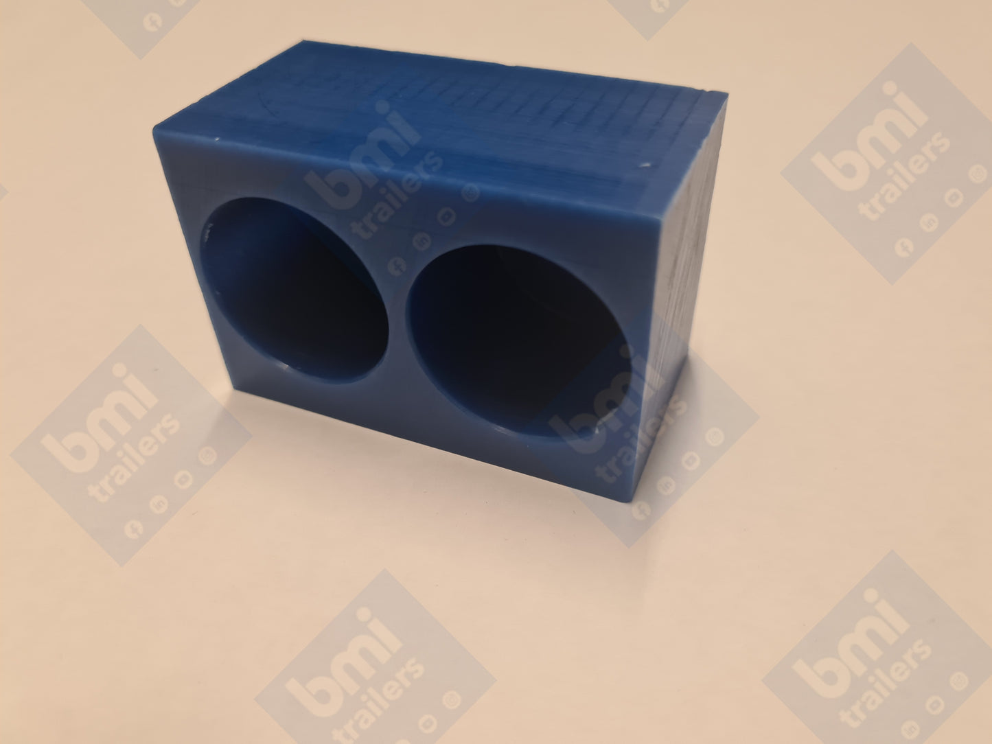 SP 7291 ----- PLASTIC SIDE STOPPER FOR L SHAPE FLOOR (4107038)