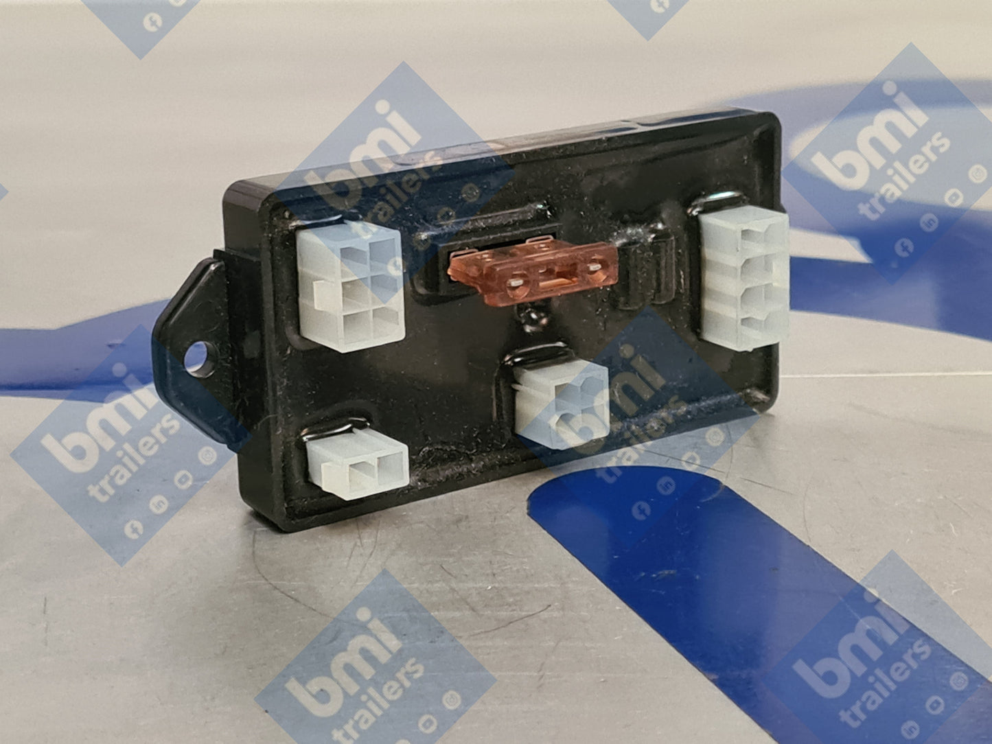 SP 6193 ----- DAWBARN ICARUS JUNCTION BOX & LEAD (23-REMOTE-31)