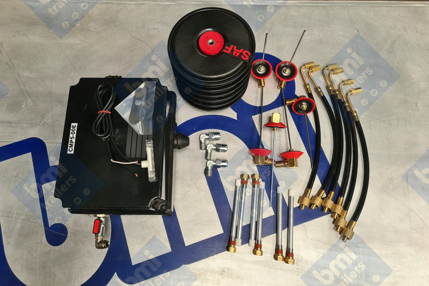HW 5219 ----- SAF AUTO TYRE INFLATION KIT