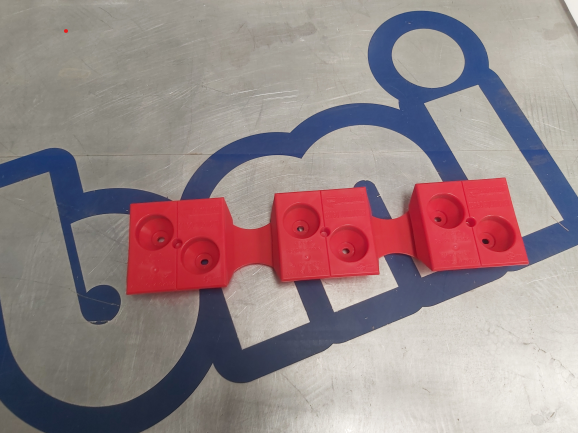 SP 7248 ----- Plastic Bearing strip “Cargo Bulkmover“ 3/156,8-H32 Red